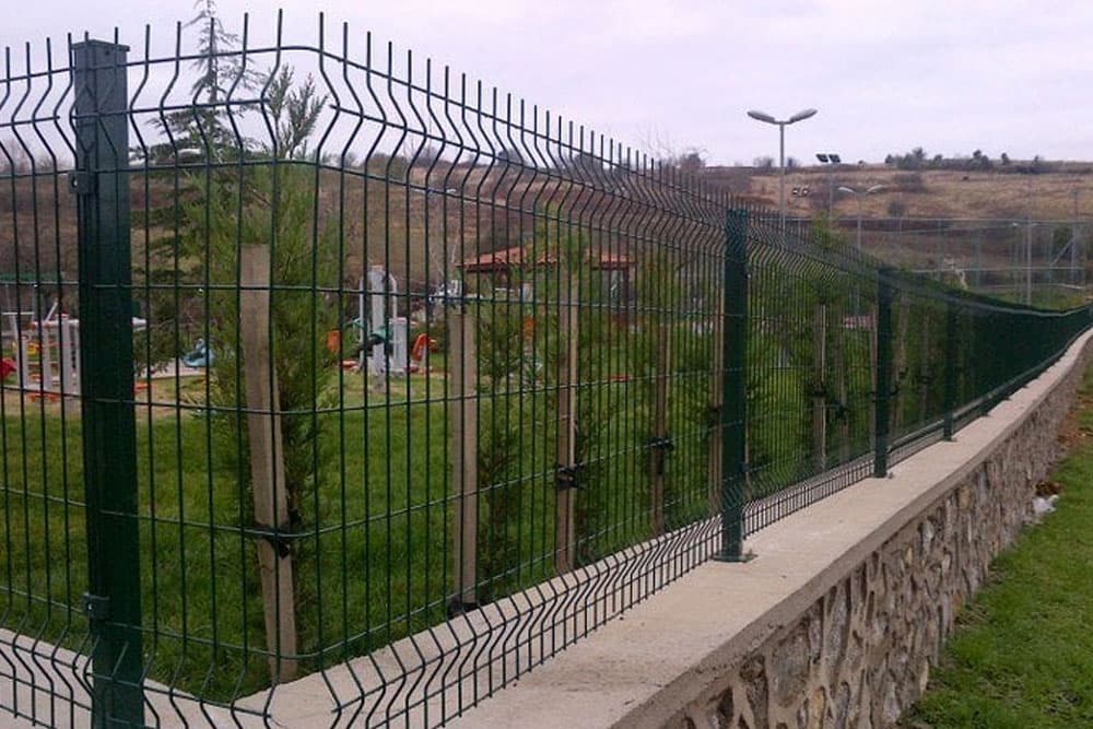 Bahçe Teli / Örgülü Tel Çit