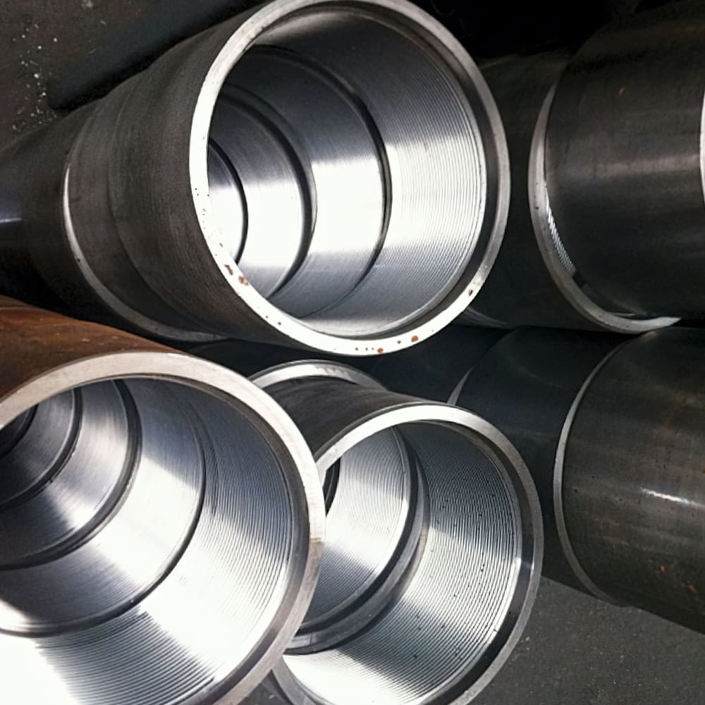 Siyah Testli Manşonlu Borular